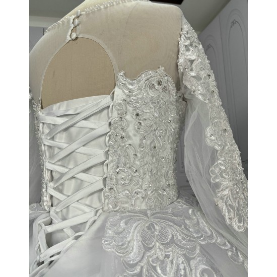 Classic Lace Wedding Dress Long Sleeves Bridal Dresses CBWD00120