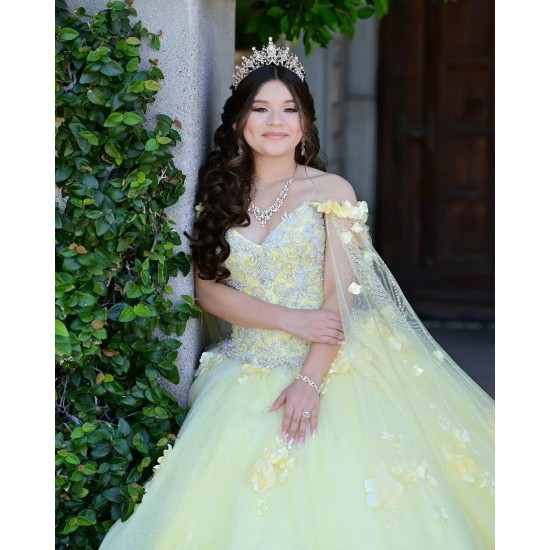 Cape Sleeve Yellow Quinceanera Dress V Neck 15 Dresses With 3D Flowers