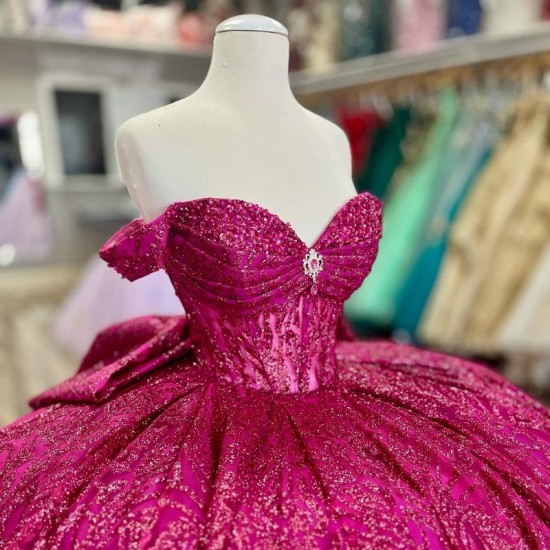 Crystal Rose Red Sequined Quinceanera Dresses Off The Shoulder Vestidos 15 De XV Anos