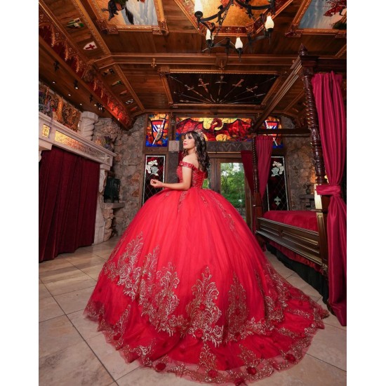 Girls Red Quince Dress Sweetheart Neck Sweet 16 Dresses