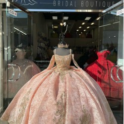 Long Sleeve Rose Gold Quinceanera Dress Scoop Neck 15 Dresses