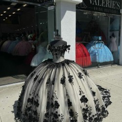 Of The Shoulder Black Quinceanera Dress Sweetheart Neck Ball Gown