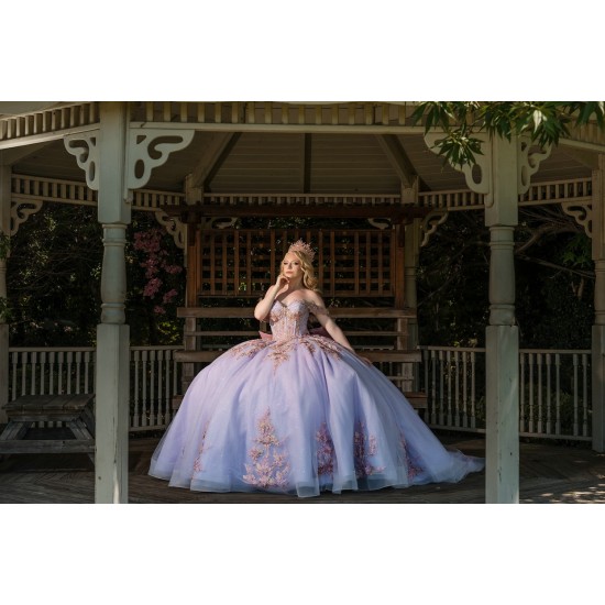 Off Shoulder 2024 Princess Dresses Lilac Quinceanera Dress With Bow