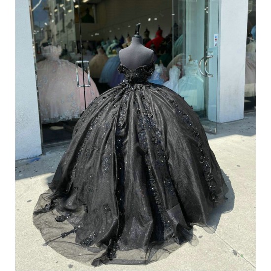 Off Shoulder Black Quinceanera Dress Sweetheart Beading 15 Dresses