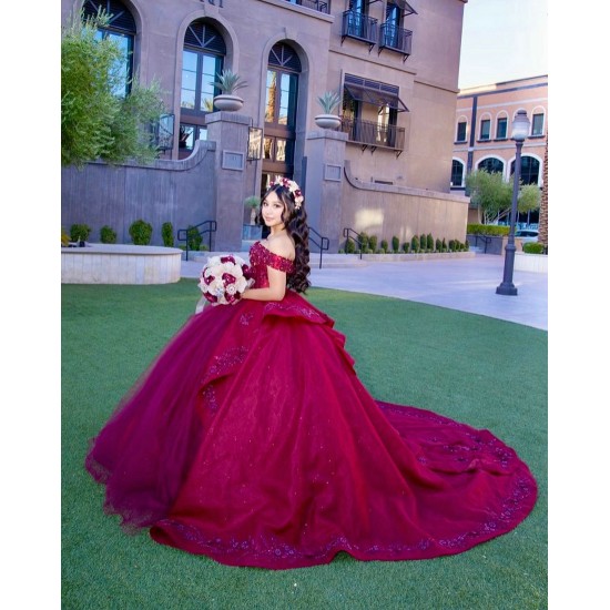 Off Shoulder Burgundy Quinceanera Dress Sequin Sweetheart Neck 15 Dresses