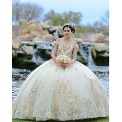 Off Shoulder Champagne Quinceanera Dress Sweetheart Neck 15 Dresses