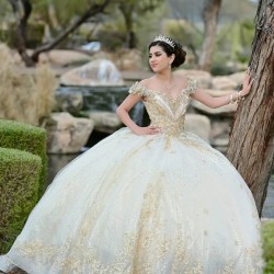 Off Shoulder Champagne Quinceanera Dress Sweetheart Neck 15 Dresses