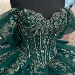 Off Shoulder Emerald Green Quince Dress Sweetheart Ball Gown 15 Dresses With Bow