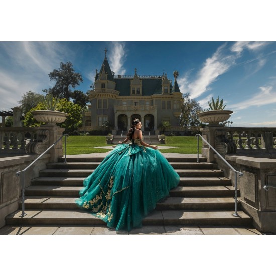 Off Shoulder Emerald Green Quinceanera Dresses Crystal Sweetheart Neck 15 Dress