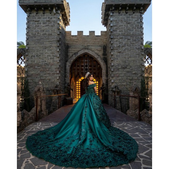 Off Shoulder Emerald Green Quinceanera Dresses Sweetheart Neck 15 Dress