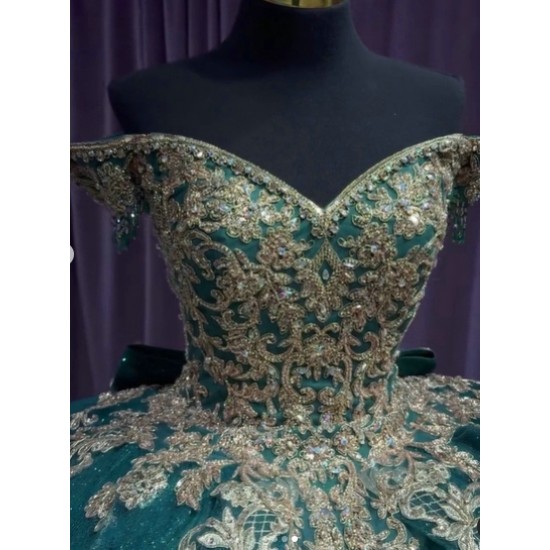 Off Shoulder Green 15 Dresses V Neck Ball Gown Quince Dress With Bow