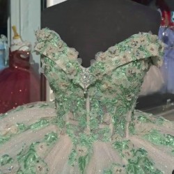 Off Shoulder Green On Pink Quinceanera Dresses V Neck Lace Appliques 15 Dress