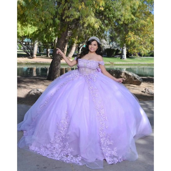 Off Shoulder Lilac Quinceanera Dress Square Collar Lace Appliques 15 Dresses