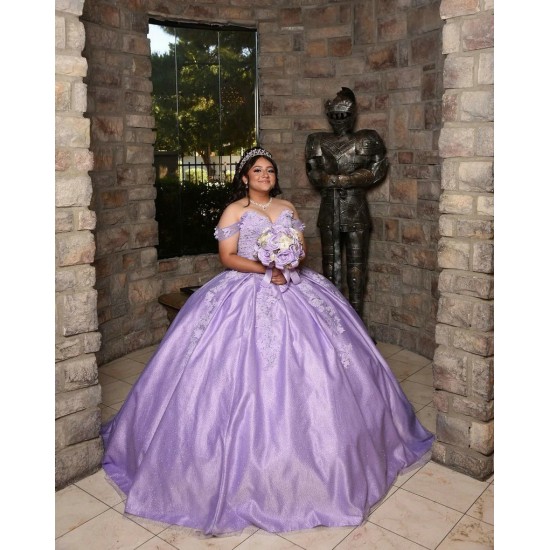 Off Shoulder Lilac Quinceanera Dress Sweetheart Neck Lace Appliques 15 Dresses