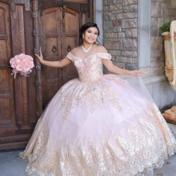 Off Shoulder Pink Quince Dresses Sweetheart Neck Lace Appliques 15 Dress