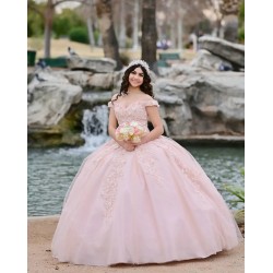 Off Shoulder Pink Quinceanera Dress Lace Appliques Sweetheart Neck 15 Dresses