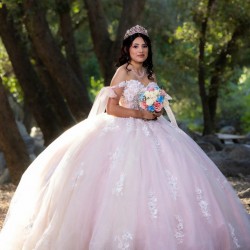 Off Shoulder Pink Quinceanera Dress Sweet 15 Gowns 2024 Ball Gown Princess Dresses