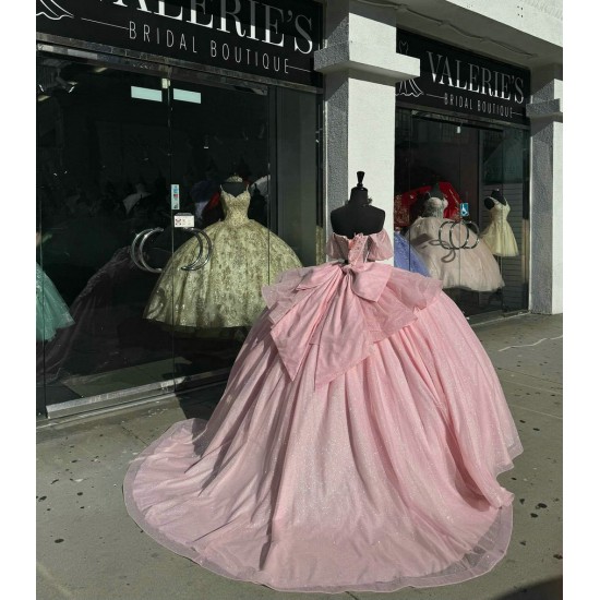 Off Shoulder Pink Quinceanera Dresses Sweetheart Neck 15 Dress With Bow