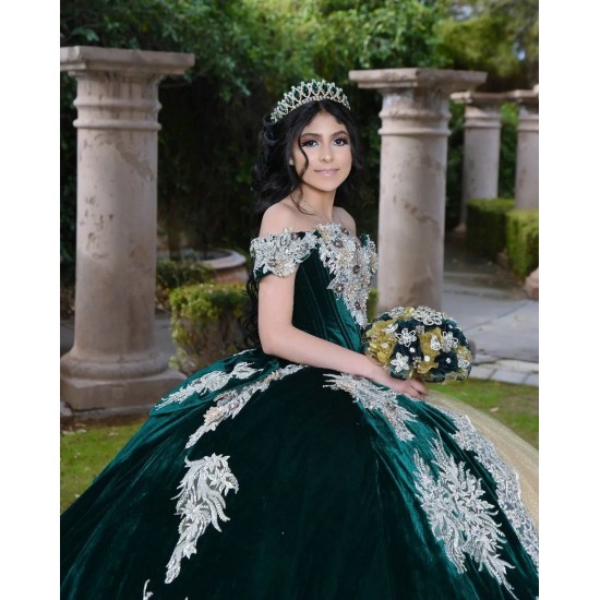 Off Shoulder Quinceanera Dress Sweetheart Neck Emerald Green 15 Dresses