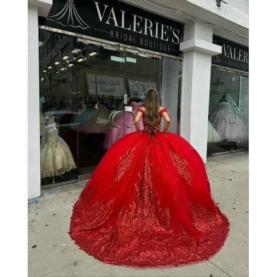 Off Shoulder Red Quince Dresses V Neck Beading 15 Dress Lace Appliques Ball Gown