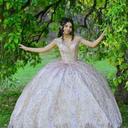 Off Shoulder Rose Gold Quinceanera Dress Sweetheart Neck Sequin 15 Dresses