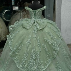 Off Shoulder Sage Green Quince Dress Sweetheart Crystal 15 Dresses With Bow