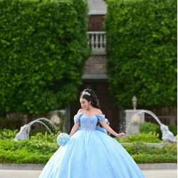 Off Shoulder Sky Blue Quinceanera Dress Sweetheart Neck 15 Dresses