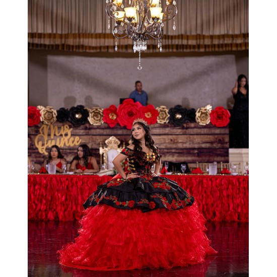 Off Shoulder Sweet 15 Gowns Red On Black Quinceanera Dress Princess Dresses