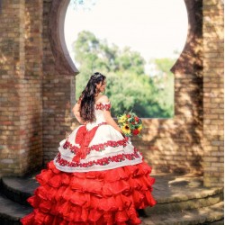 Red On White Quinceanera Dress Sweetheart Neck Vestidos De 15 Anos