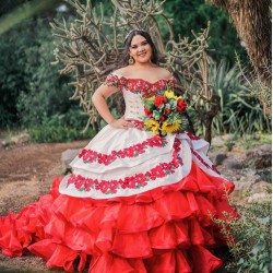 Red On White Quinceanera Dress Sweetheart Neck Vestidos De 15 Anos