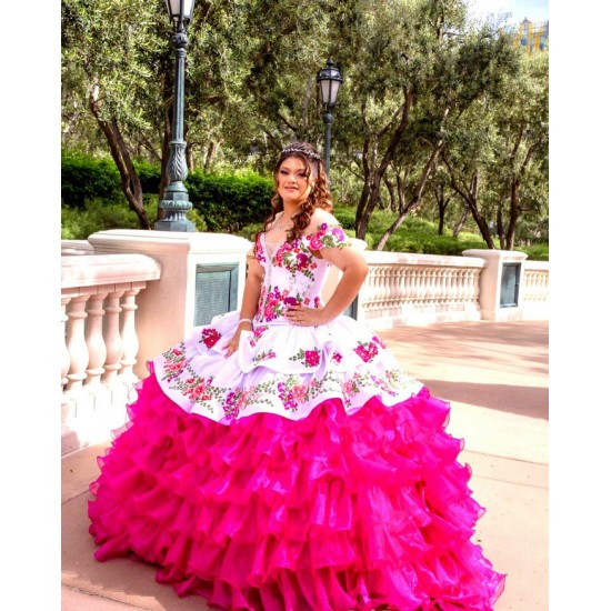 Ruffle Off Shoulder White On Pink Quinceanera Dress Sweetheart Neck 15 Dresses