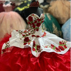 Ruffled Red Quinceanera Dress Sweetheart Embroidered Flowers 15 Dresses