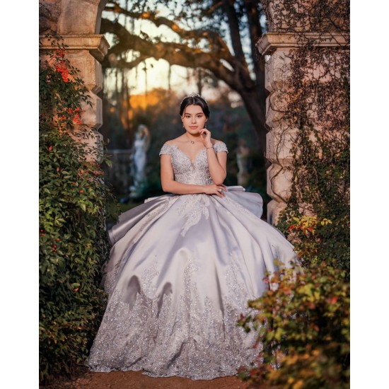 Silver Quinceanera Dress V Neck Vestidos De 15 Anos Off Shoulder Sweet 16 Dresses