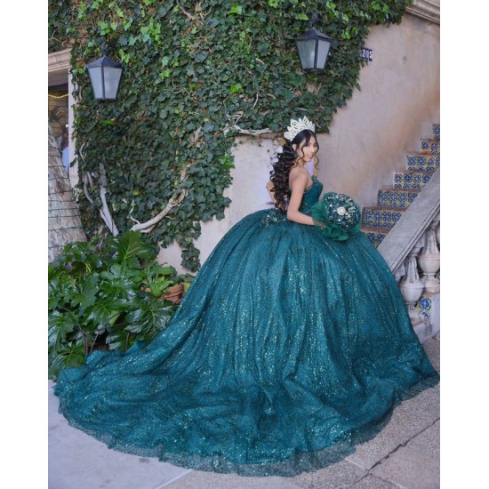 Sleeveless Emerald Green Quinceanera Dress Sweetheart Neck 15 Dresses