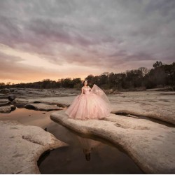 Sleeveless Pink Quinceanera Dress Sweet 15 Gowns Princess Dresses