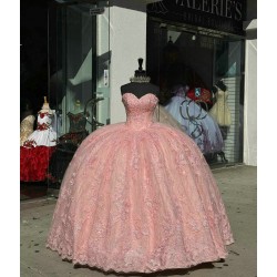 Sleeveless Rose Gold Quinceanera Dresses Sweetheart Neck Beading 15 Dress