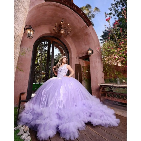 Sleeveless Tiered Lilac Quince Dresses Lace Appliques V Neck 15 Dress