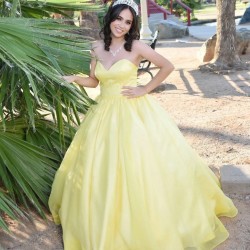 Sleeveless Yellow Quince Dresses Sweetheart Neck 15 Dress