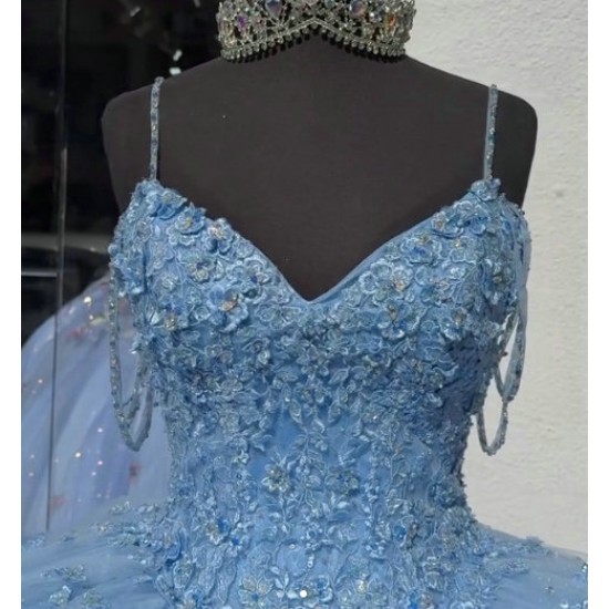 Spaghetti Strap Blue Quince Dresses V Neck 15 Dress Lace Appliques Ball Gown