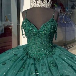 Spaghetti Strap Emerald Green Quinceanera Dresses V Neck Ball Gown 15 Dress