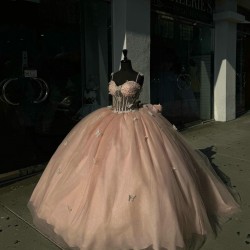 Spaghetti Strap Pink Quinceanera Dresses Sweetheart Neck 15 Dress With Bow