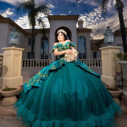 Sweet 15 Gowns Emerald Green Quince Dress Off Shoulder Vestidos De 15 Anos