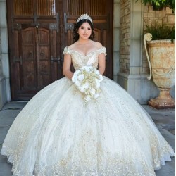 Sweetheart Neck Champagne Quinceanera Dress Off Shoulder 15 Dresses