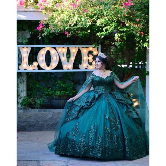 Sweetheart Neck Emerald Green Quinceanera Dress Sleeveless 15 Dresses