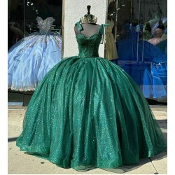 Sweetheart Neck Emerald Green Quinceanera Dresses Spaghetti Strap 15 Dress