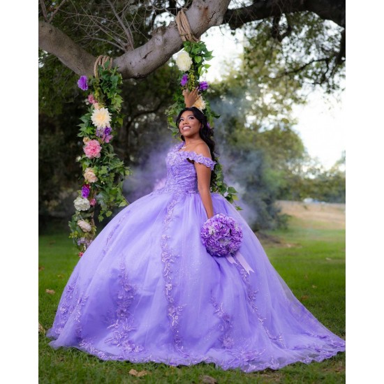 Sweetheart Neck Lilac Quinceanera Dress Off Shoulder Sweet 15 Gowns