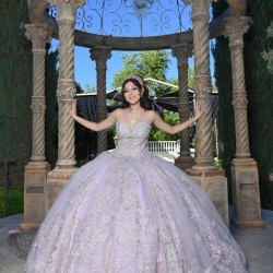 Sweetheart Neck Lilac Quinceanera Dress Sequin Sleeveless 15 Dresses