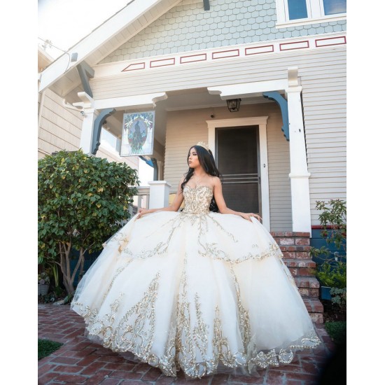 Sweetheart Neck Quince Dress White Vestidos De 15 Anos Women 2024 Ball Gown