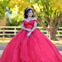 Sweetheart Neck Red Quinceanera Dress Metallic Sequin Off Shoulder 15 Dresses