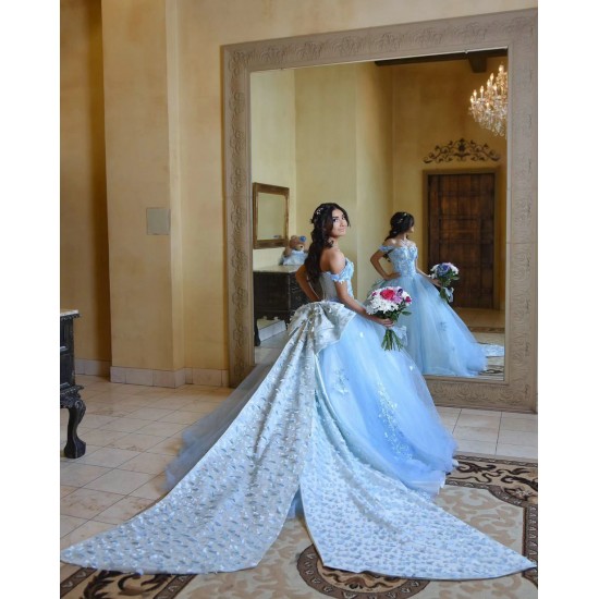 Sweetheart Neck Sky Blue Quinceanera Dress Lace Appliques Off Shoulder 15 Dresses